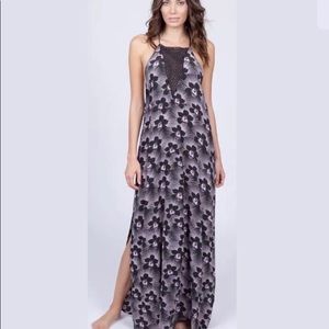 Nwt Acacia long dress size P or XS